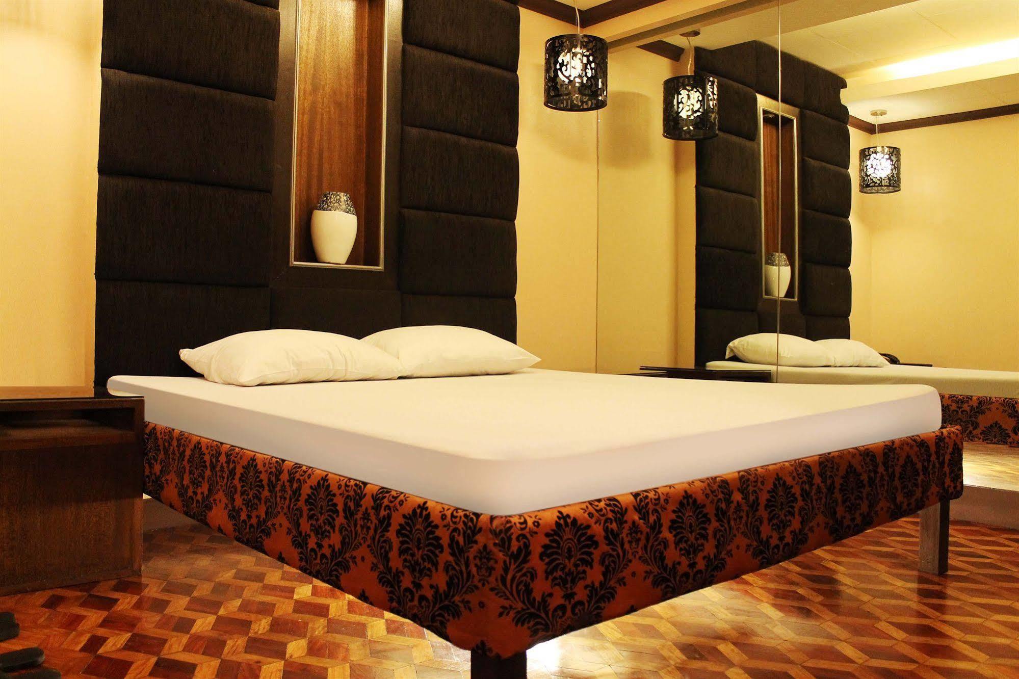 Hotel 2016 מנילה מראה חיצוני תמונה