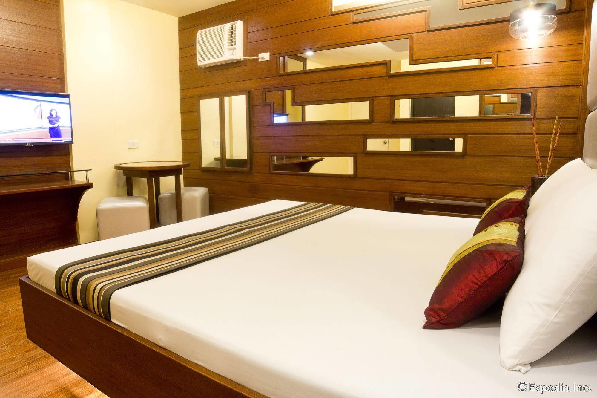 Hotel 2016 מנילה מראה חיצוני תמונה